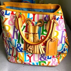 Dooney & Bourke